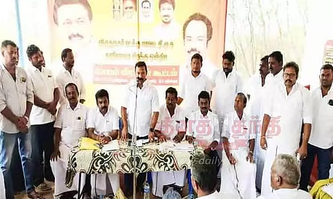 தி.மு.க. செயல்வீரர்கள் கூட்டம்