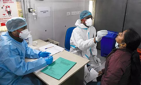 இந்தியாவில் இன்று சற்று குறைந்த ஒரு நாள் கொரோனா பாதிப்பு...!