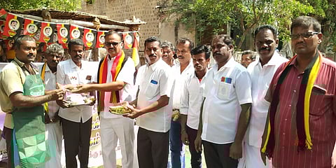 தே.மு.தி.க. சார்பில் நீர், மோர் பந்தல் திறப்பு