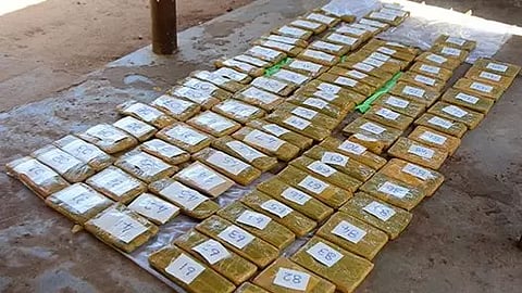 இலங்கைக்கு கடத்திய பல கோடி ரூபாய் போதை பவுடர்கள் பறிமுதல்