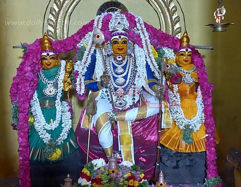 கோவில்களில் சிறப்பு பூஜை