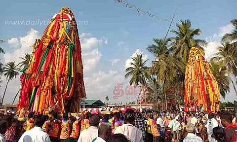 பெரிய-சின்ன தேர் வீதி உலா