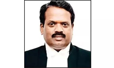 நாடு முழுவதும் 4 கோடி வழக்குகள் தேக்கம்; சென்னை ஐகோர்ட்டு தலைமை நீதிபதி பேச்சு