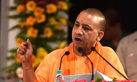 தினசரி 2 வேளை உணவுக்கு மக்கள் போராடுகின்றனர்; பாகிஸ்தானை குறிப்பிட்ட முதல்-மந்திரி ஆதித்யநாத்