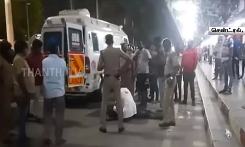 போலீசுக்கு பயந்தோடிய வட மாநில பயணி.. தடுக்கி விழுந்து தலையில் பலத்த காயம் - சென்னை சென்ட்ரலில் பரபரப்பு