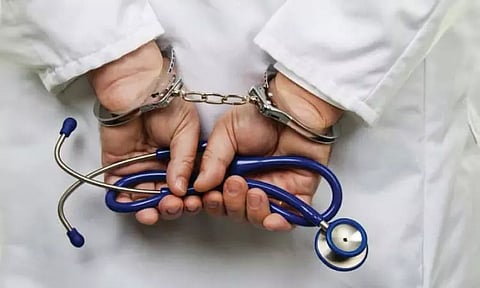 தமிழகத்தில் கடந்த 3 நாட்களில் 51 போலி மருத்துவர்கள் கைது..!