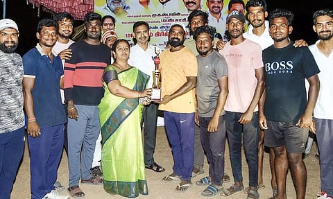 மாவட்ட அளவிலான கிரிக்கெட் போட்டி