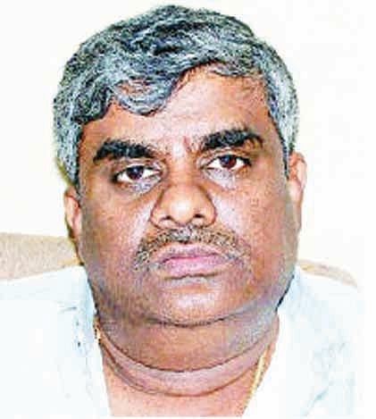 ஹாசன், ஒலேநரசிப்புரா தொகுதிகளில் ரேவண்ணா போட்டி?