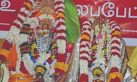 உடுமலை மாரியம்மன் கோவிலில் நடைபெற்ற திருக்கல்யாண வைபவத்தில் திரளான பக்தர்கள்