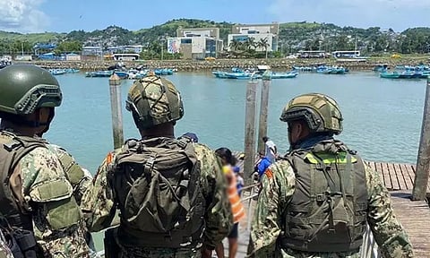 ஈகுவடார் நாட்டில் மீன்பிடி துறைமுகத்தில் துப்பாக்கிச்சூடு; 9 பேர் பலி