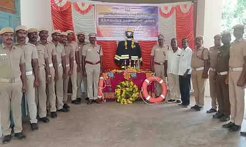 தீ தொண்டு நாள் அனுசரிப்பு