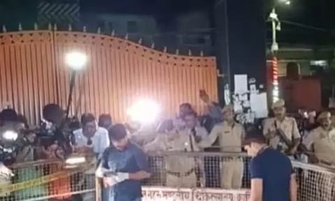 ஆதிக் அகமது சுட்டுக் கொலை: உத்தர பிரதேசத்தில் அனைத்து மாவட்டங்களிலும் 144 தடை உத்தரவு