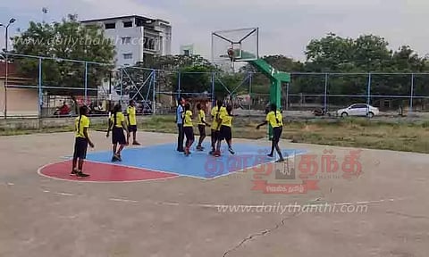 மாநில அளவிலான கூடைப்பந்து போட்டிக்கு வீரர்கள் தேர்வு