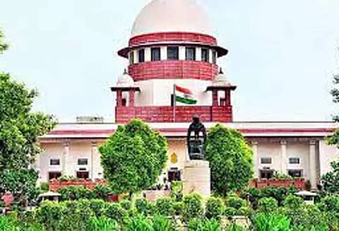 மும்பை மெட்ரோ ரெயில் நிறுவனத்துக்கு ரூ.10 லட்சம் அபராதம்- சுப்ரீம் கோர்ட்டு உத்தரவு