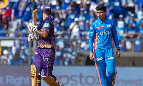 களத்தில் மோதிக்கொண்ட நிதிஷ் ராணா, ஷோகீனுக்கு அபராதம்