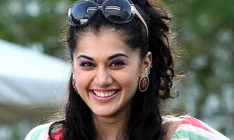 சினிமாவில் 10 ஆண்டுகள்... நடிகை டாப்சி நெகிழ்ச்சி