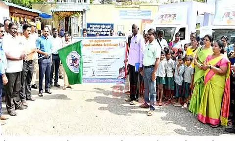 அரசு பள்ளிகளில் மாணவர் சேர்க்கையை அதிகரிக்க விழிப்புணர்வு நிகழ்ச்சிகள்