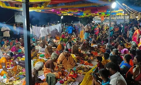 108 சிவனடியார்கள் கலந்து கொண்ட சிவ பூஜை