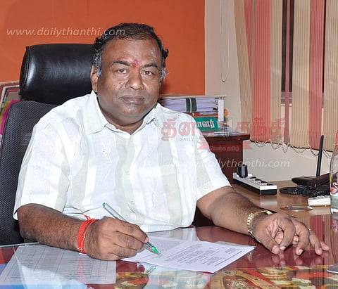 தர்மபுரி நகராட்சி ஆணையாளர் பொறுப்பேற்பு