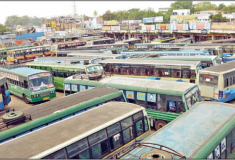 திருமருகலில், பஸ் நிலையம் கட்டப்படுமா?