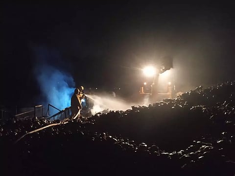 தேங்காய் நார் தொழிற்சாலையில் தீ விபத்து