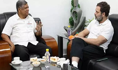 கர்நாடக தேர்தல் தொடர்பாக ராகுல் காந்தியை சந்தித்த ஜெகதீஷ் ஷெட்டர்