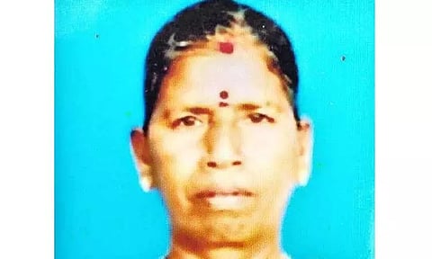 திருவெண்ணெய்நல்லூர் அருகே மின்னல் தாக்கி பெண் பலி