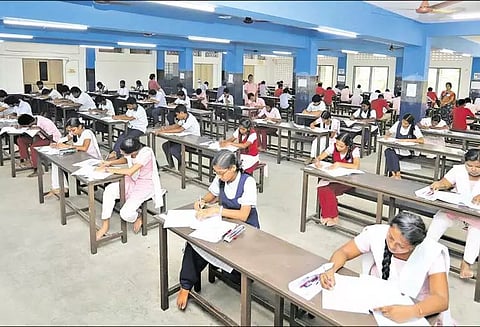 பிளஸ் 2 தேர்வு முடிவுகள் மே 8 ஆம் தேதி வெளியிடப்படும்: அரசு தேர்வுத்துறை அறிவிப்பு