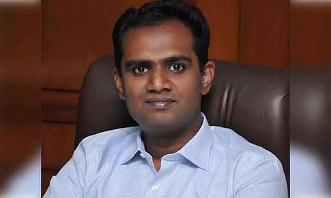 சித்திரை திருவிழா: தடை செய்யப்பட்ட பிளாஸ்டிக் பொருட்களை தவிர்க்க வேண்டும் - மதுரை கலெக்டர் அறிவுறுத்தல்