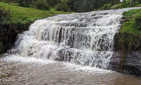 கொடைக்கானலில் கொட்டித்தீர்த்த கனமழை