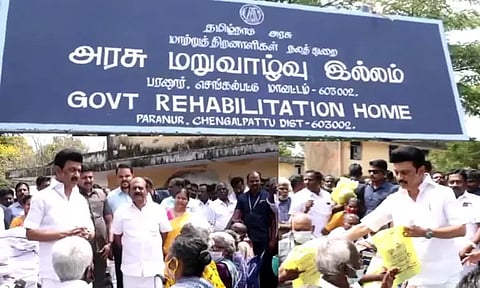 செங்கல்பட்டு பரனூரில் உள்ள மறுவாழ்வு இல்லத்தில் வர்ணம் பூசும் பணி தீவிரம்