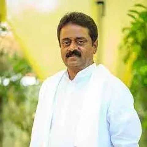 மீண்டும் வெற்றி கனியை ருசிப்பாரா?