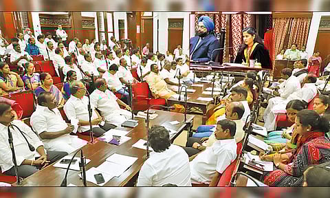 மாநகராட்சி பூங்கா பராமரிப்பு டெண்டர் விடுவதில் புதிய நடைமுறை - மன்ற கூட்டத்தில் மேயர் பிரியா தகவல்