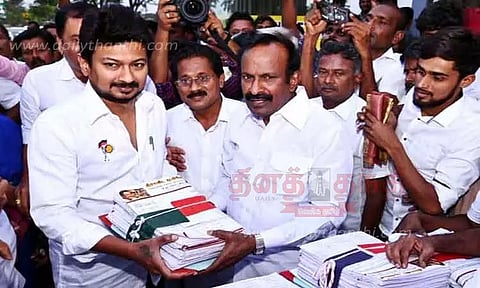 ஈரோட்டில்அமைச்சர் உதயநிதி ஸ்டாலினுக்கு உற்சாக வரவேற்பு