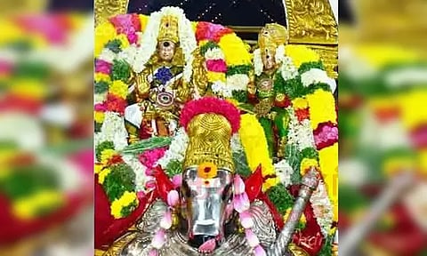 சித்திரை திருவிழா: மதுரை மீனாட்சி அம்மனுக்கு இன்று பட்டாபிஷேகம்..!