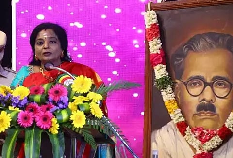 தமிழ்தாய் வாழ்த்தை வைத்தும் அரசியல் நடக்கிறது- கவர்னர் தமிழிசை ஆதங்கம்