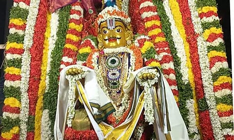 தில்லை கோவிந்தராஜ பெருமாள் கோவிலில் கருடசேவை உற்சவம்