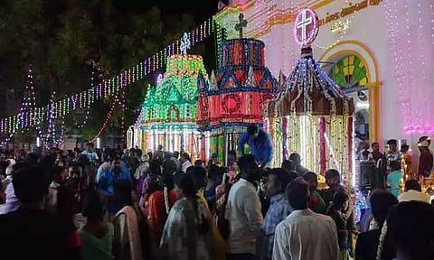 புனித அடைக்கல அன்னை ஆலய ஆடம்பர தேர்பவனி