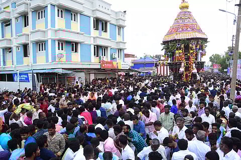 சொர்ணாம்பிகை-பொன்வாசிநாதர் கோவில் சித்திரை தேரோட்டம்