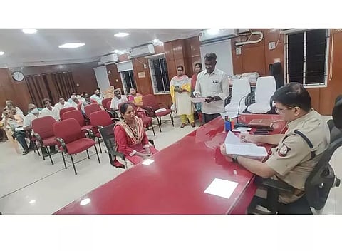 விழுப்புரம் போலீஸ் சூப்பிரண்டு அலுவலகத்தில்பொதுமக்கள் குறைதீர்ப்பு கூட்டம்