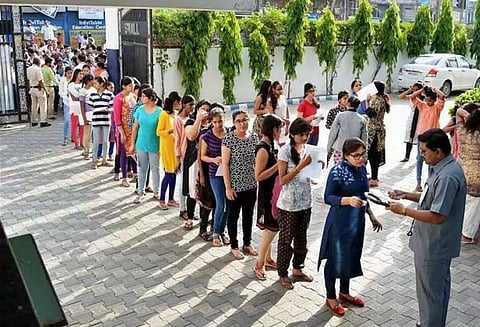 18¾ லட்சம் பேர் எழுதும் 'நீட்' தேர்வு; நாளை நடக்கிறது