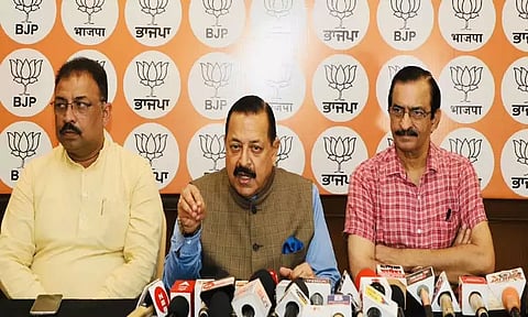 மத்திய நிதிகளை வீணடிப்பதாக எதிர்க்கட்சி ஆளும் மாநிலங்கள் மீது மத்திய மந்திரி ஜிதேந்திர சிங் குற்றச்சாட்டு