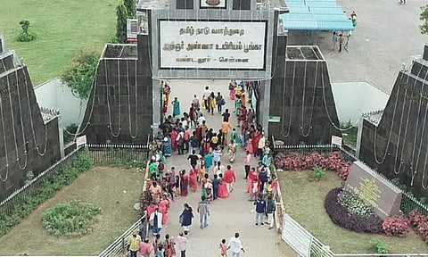 வண்டலூர் அறிஞர் அண்ணா உயிரியல் பூங்காவுக்கு இன்று 25,000 பேர் வருகை!