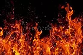 ஊத்தங்கரை அருகேகுடிசை தீப்பிடித்து நகை, பணம் எரிந்து நாசம்