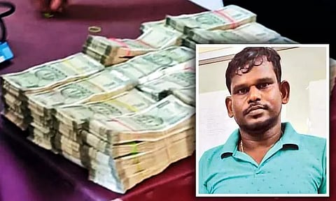 வியாசர்பாடியில் போலீசார் ரோந்து சென்ற போது மோட்டார் சைக்கிளில் சென்ற வியாபாரியிடம் ரூ.31 லட்சம் சிக்கியது