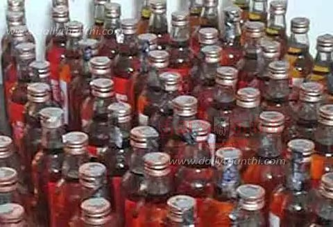 மது விற்ற 3 பேர் கைது; 40 மதுபாட்டில்கள் பறிமுதல்