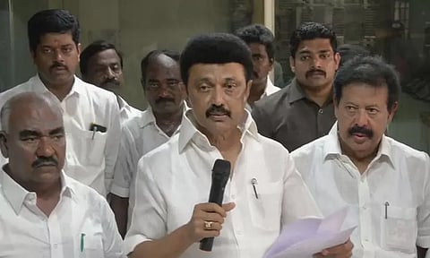 கள்ளச்சாராய உயிரிழப்பு தொடர்பான வழக்குகள் சிபிசிஐடி விசாரணைக்கு மாற்றப்படும்: முதல் அமைச்சர் மு.க.ஸ்டாலின்