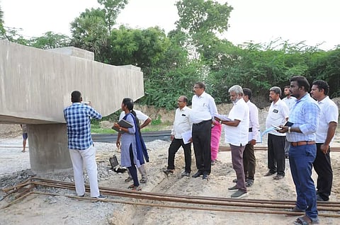 நெடுஞ்சாலைகள், பாலப்பணிகளை தணிக்கை குழுவினர் ஆய்வு