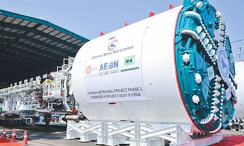 மெரினா கடற்கரையில் சுரங்கம் தோண்டும் எந்திரத்திற்கான சோதனை நிறைவு - ஆகஸ்டு மாதம் பணி தொடங்குவதாக அதிகாரிகள் தகவல்