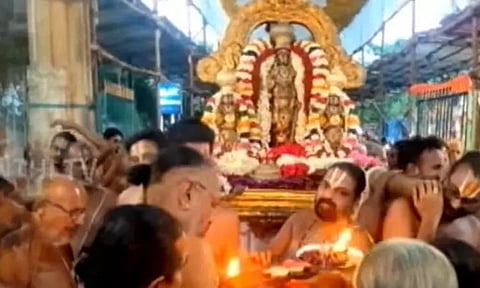 காஞ்சீபுரம் வரதராஜபெருமாள் கோவிலில் வசந்த உற்சவம் தொடக்கம்